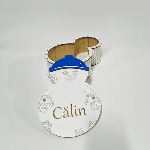 Cutiuta cadou om de zapada